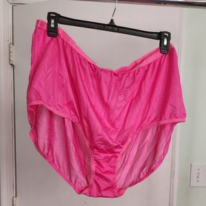 NWOT 10 pack of panties